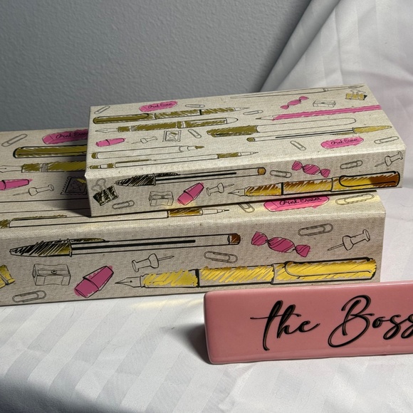 ๐ Super Cute Desk Bundle โ Perfect for WFH, Back to School, or Office Vibes! ๐ - Picture 2 of 13